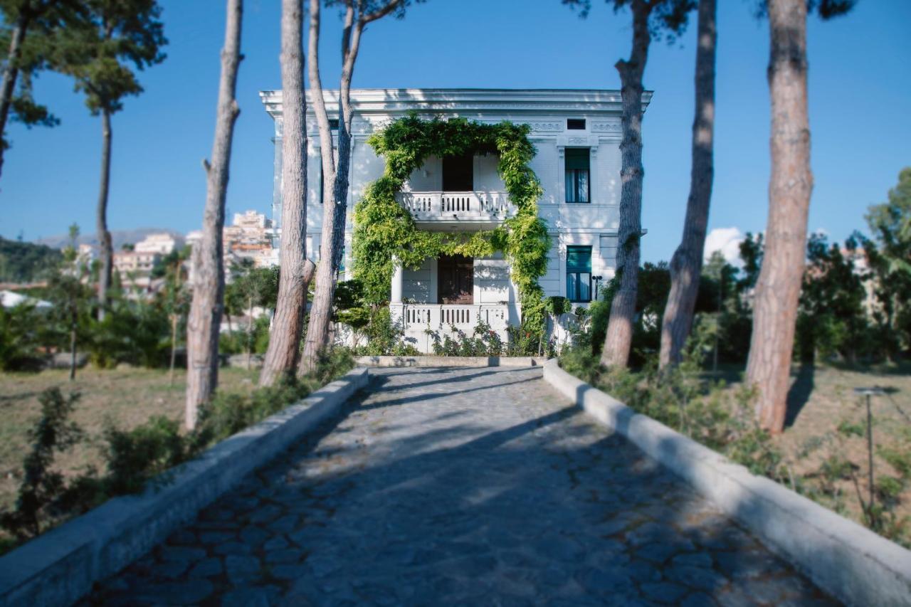 Villa Giordanelli Scalea Eksteriør billede