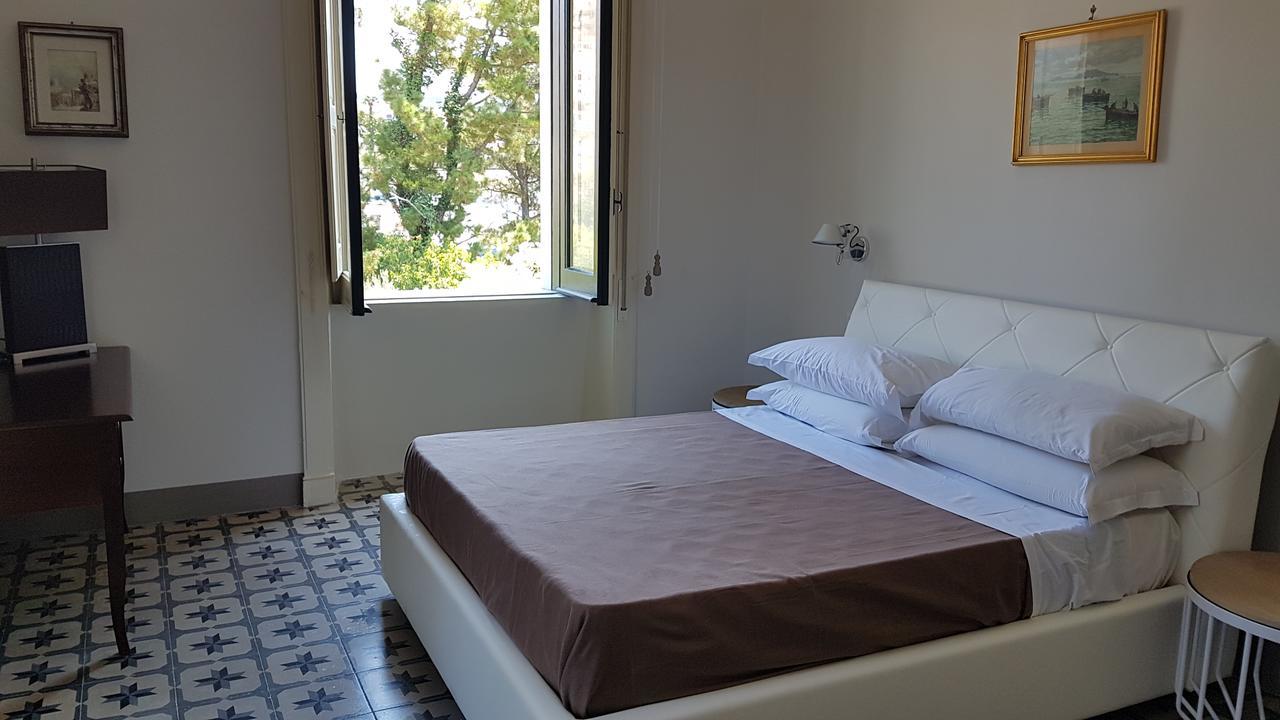 Villa Giordanelli Scalea Eksteriør billede